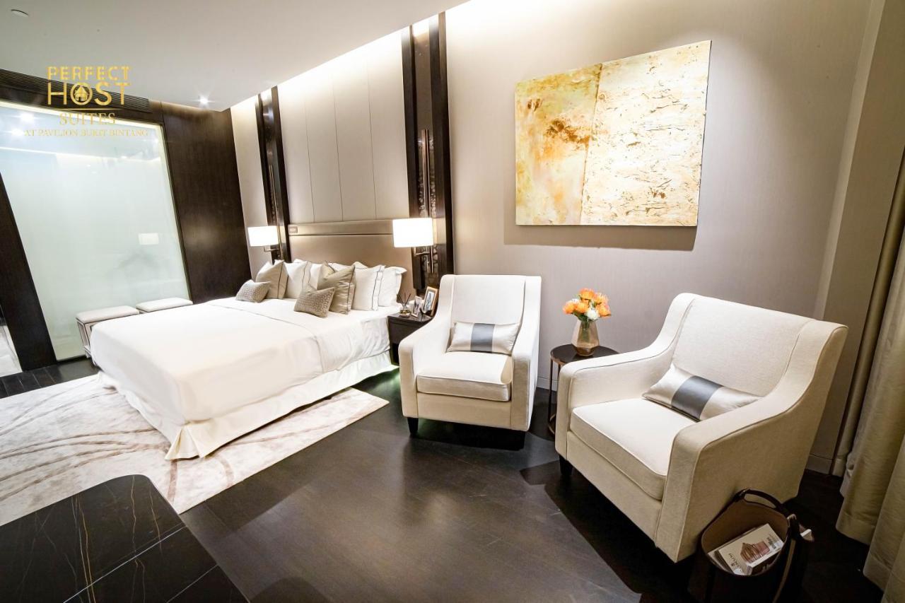 Ph Suites At Pavilion Bukit Bintang Kuala Lumpur Bagian luar foto A bedroom at the Mandarin Oriental, Washington DC